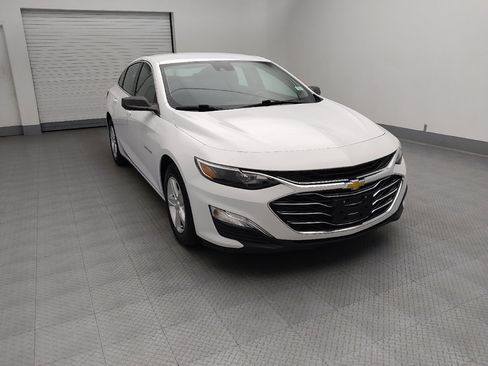 Used 2023 Chevrolet Malibu LS FWD image 14