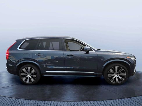 Used 2022 Volvo XC90 T6 Inscription w/ Lounge Package AWD/4WD image 7