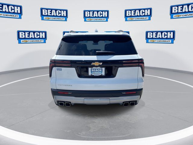Used 2025 Chevrolet Traverse LT FWD image 7
