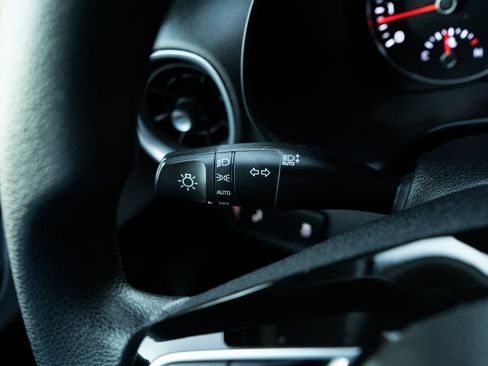 Used 2023 Kia Forte LXS w/ LXS Technology Package image 32