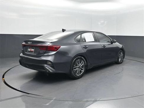 Used 2022 Kia Forte GT-Line w/ GT-Line Premium Package image 37