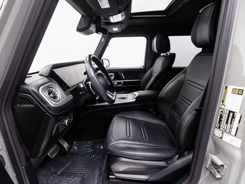 Used 2025 Mercedes-Benz G 550 image 8