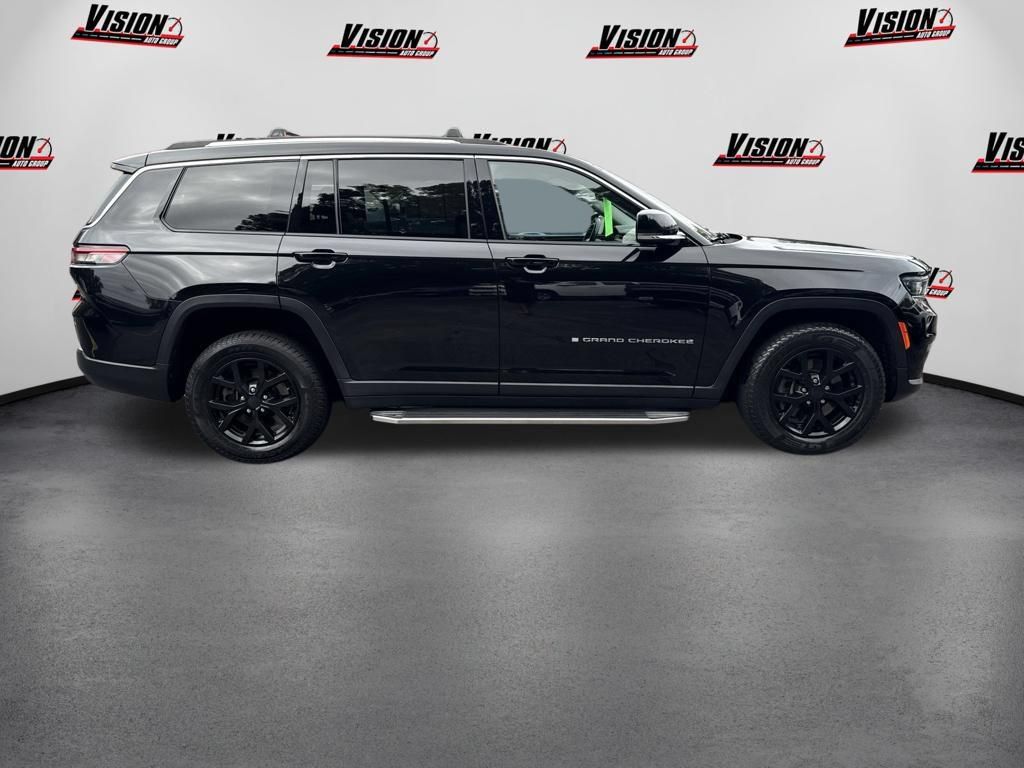 Used 2021 Jeep Grand Cherokee L Limited AWD/4WD image 4
