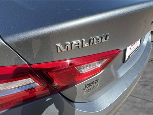 Used 2024 Chevrolet Malibu LT image 37