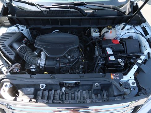 Used 2018 GMC Acadia SLT AWD/4WD image 49