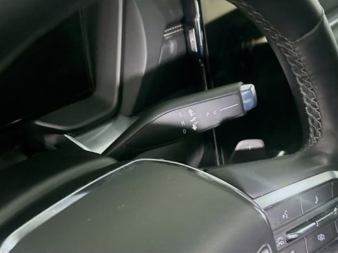 Used 2025 GMC Terrain Elevation image 25