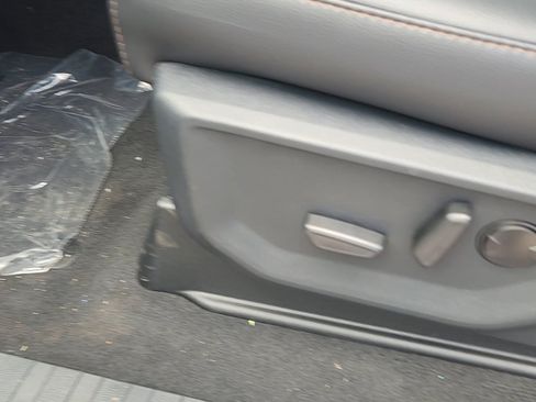 New 2025 Ford F350 Lariat w/ Lariat Ultimate Package image 11