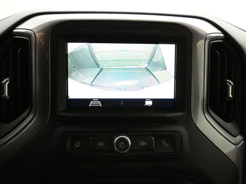 Used 2021 GMC Sierra 1500 Base w/ Convenience Package image 17