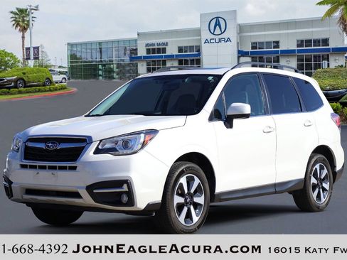 Used 2018 Subaru Forester 2.5i Limited image 1