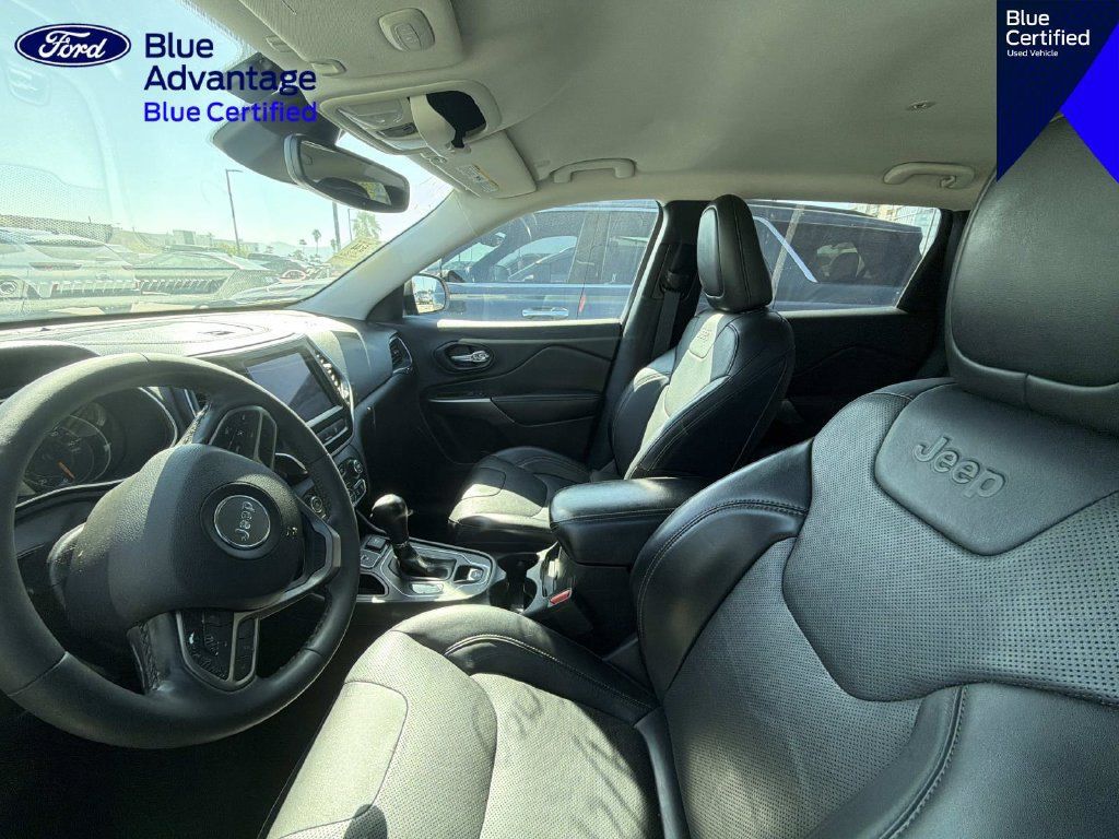 Used 2022 Jeep Cherokee Latitude Lux FWD image 9