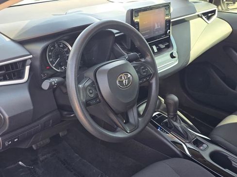 Used 2022 Toyota Corolla LE FWD image 7