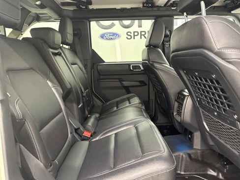 Certified 2025 Ford Bronco Badlands image 15