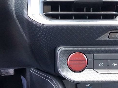 Certified 2025 Ford Mustang GT Premium image 19