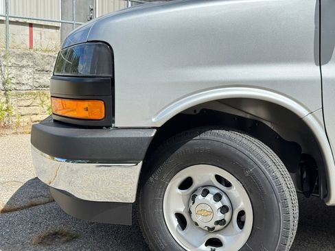 New 2025 Chevrolet Express 2500 Work Van w/ Driver Convenience Package image 3