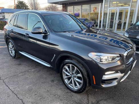Used 2019 BMW X3 xDrive30i w/ Premium Package AWD/4WD image 4