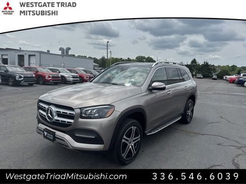 Used 2021 Mercedes-Benz GLS 450 4MATIC image 3