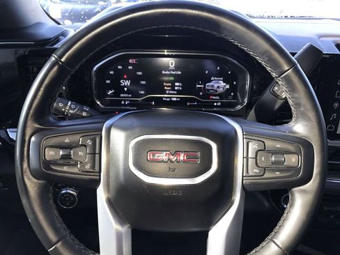 Used 2024 GMC Sierra 1500 Elevation w/ LPO, Elevation Black Package image 14