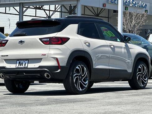New 2026 Chevrolet TrailBlazer RS w/ Convenience Package FWD image 4