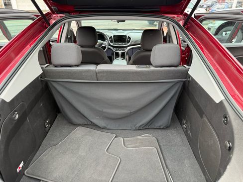 Used 2018 Chevrolet Volt LT image 29
