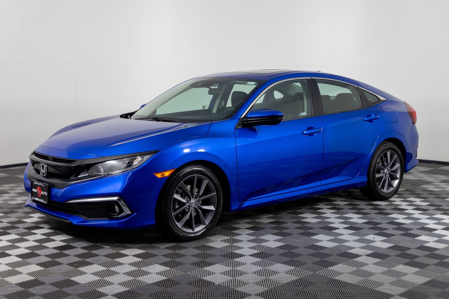Used 2020 Honda Civic EX image 1