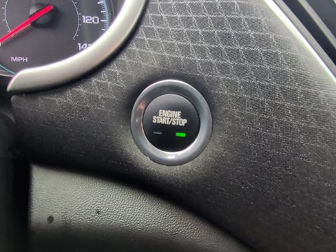 Used 2025 Chevrolet Malibu LT FWD image 23