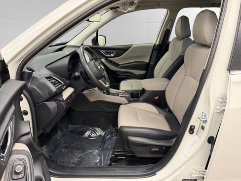 Used 2024 Subaru Forester Limited image 9