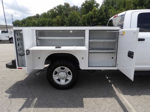 Used 2024 RAM 2500 Tradesman w/ Snow Chief Group AWD/4WD image 54