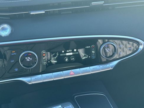 New 2025 Genesis GV70 3.5T Sport w/ Sport Advanced Package image 21