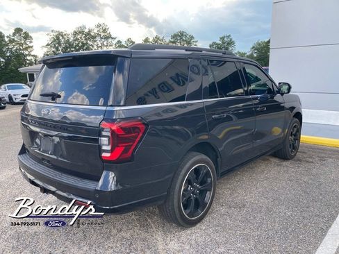 Used 2023 Ford Expedition Limited RWD image 5