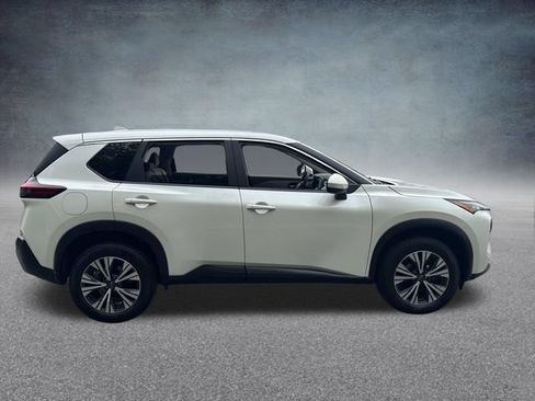 Used 2023 Nissan Rogue SV AWD/4WD image 5