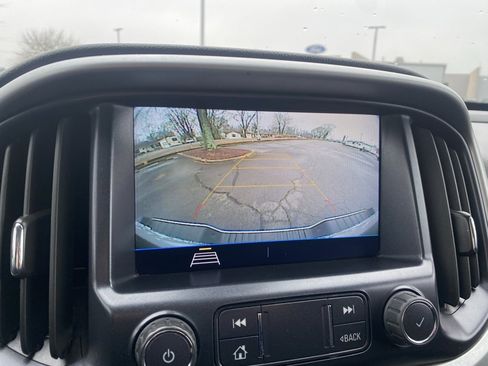 Used 2022 Chevrolet Colorado LT w/ Fleet Safety Package image 20