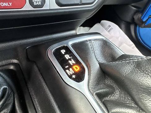 Used 2026 Jeep Wrangler Unlimited Rubicon AWD/4WD image 17