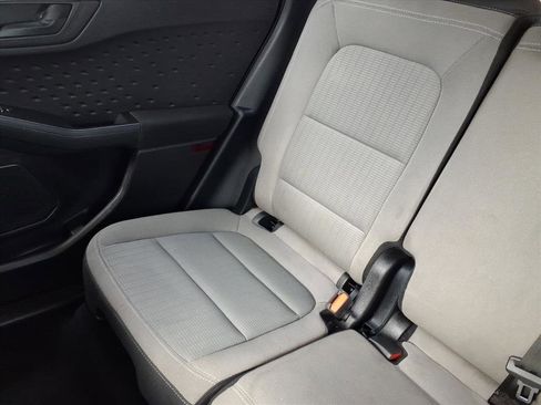 Used 2020 Ford Escape S image 22