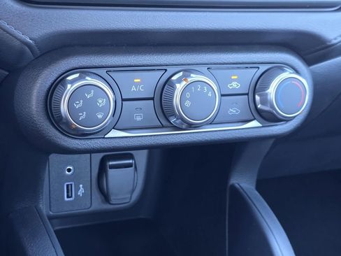 New 2025 Nissan Versa S w/ Trunk Package image 14