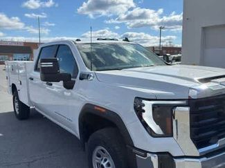 New 2024 GMC Sierra 3500 Pro w/ Convenience Package video 2