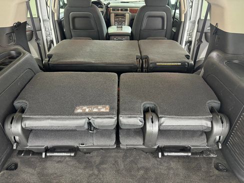 Used 2013 GMC Yukon SLE image 48