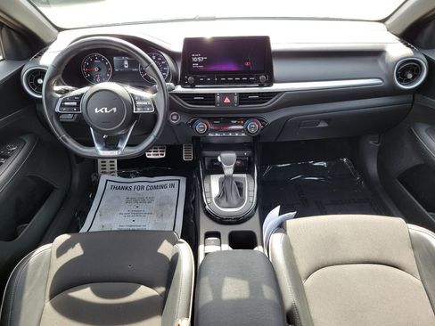 Used 2024 Kia Forte GT-Line w/ GT-Line Premium Package FWD image 9