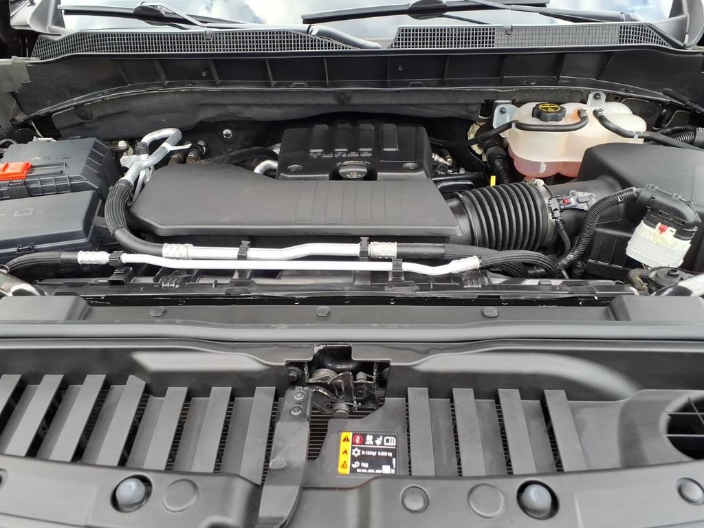 Certified 2025 Chevrolet Silverado 1500 LT AWD/4WD image 27