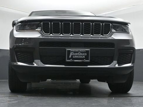Used 2023 Jeep Grand Cherokee L Laredo w/ Luxury Tech Group I AWD/4WD image 37