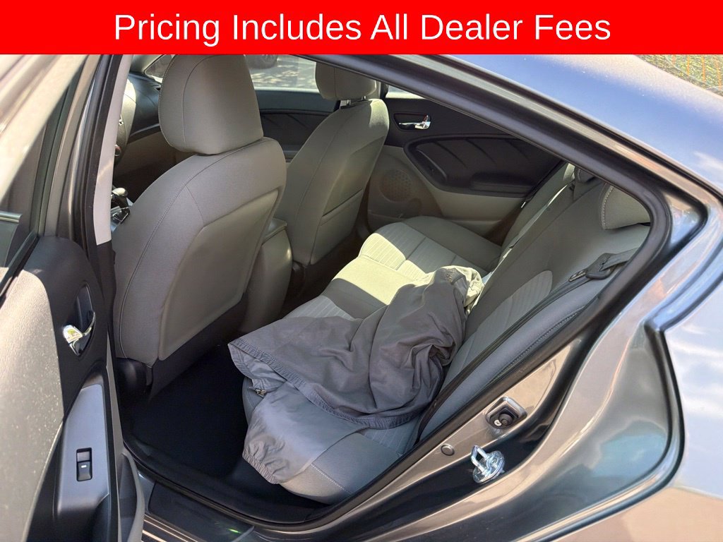 Used 2015 Kia Forte EX FWD image 4