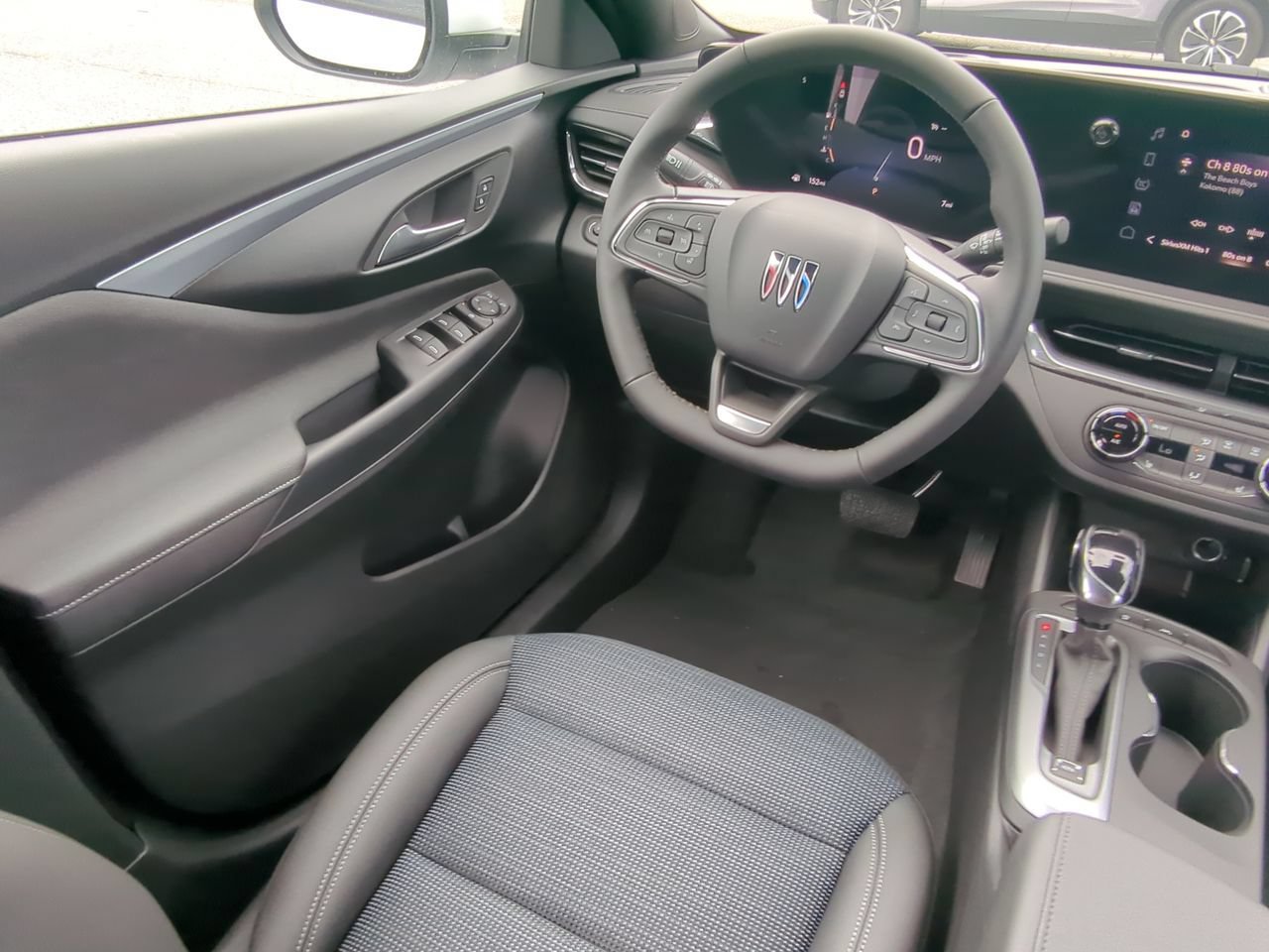 New 2026 Buick Envista Sport Touring w/ Convenience I Package FWD image 10