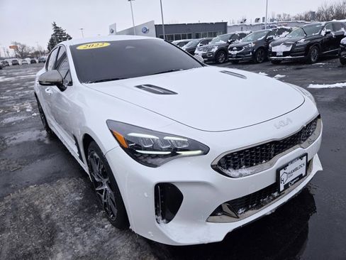 Used 2022 Kia Stinger GT-Line image 1