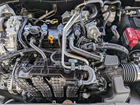 Used 2025 Nissan Altima 2.5 SR image 33