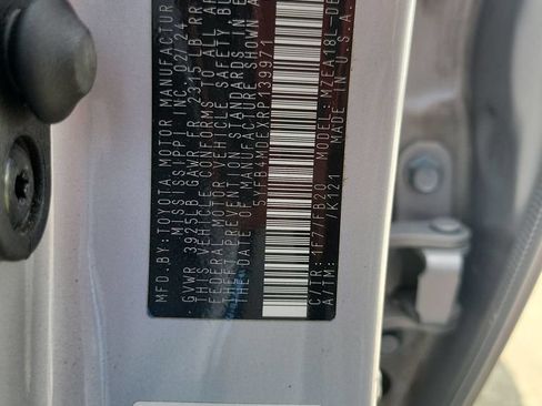 Certified 2024 Toyota Corolla LE FWD image 36