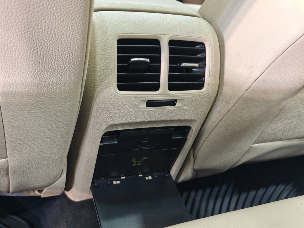 Used 2013 Volkswagen Jetta TDI FWD image 27