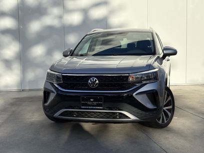 Used 2022 Volkswagen Taos SE