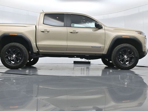 Used 2023 GMC Canyon Elevation image 47