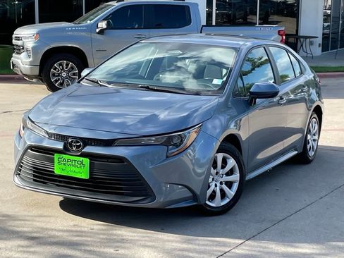 Used 2024 Toyota Corolla LE FWD image 9