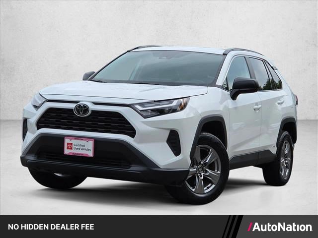 Certified 2025 Toyota RAV4 LE AWD/4WD image 1