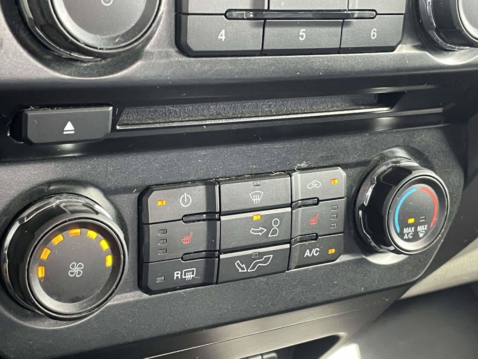 Used 2016 Ford F150 XLT w/ Equipment Group 302A Luxury AWD/4WD image 19